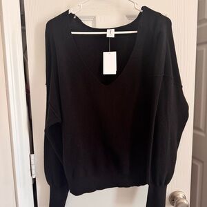 Abound Women's Black V-Neck Sweater